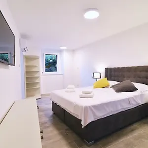 apartments-pia-volosko-opatija.in-istria.net/